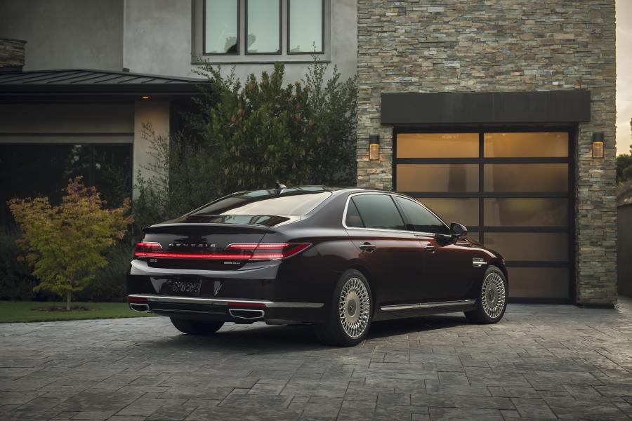  Genesis G90 2019 года  (NA) (фото 33 из 48)